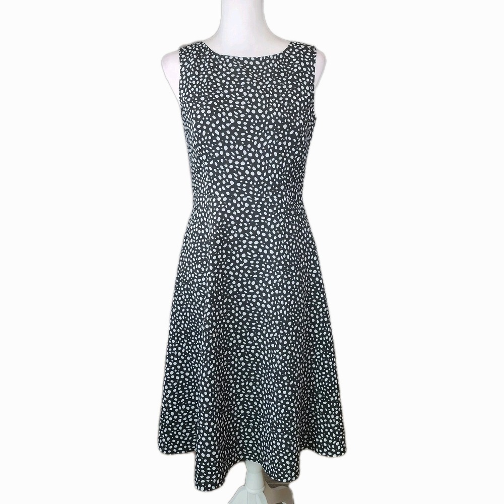 Talbots A-Line Dress Womens 4 Black White Abstract Dot Career Classic Casual Fun